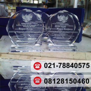 piala Akrilik Diamont Bening